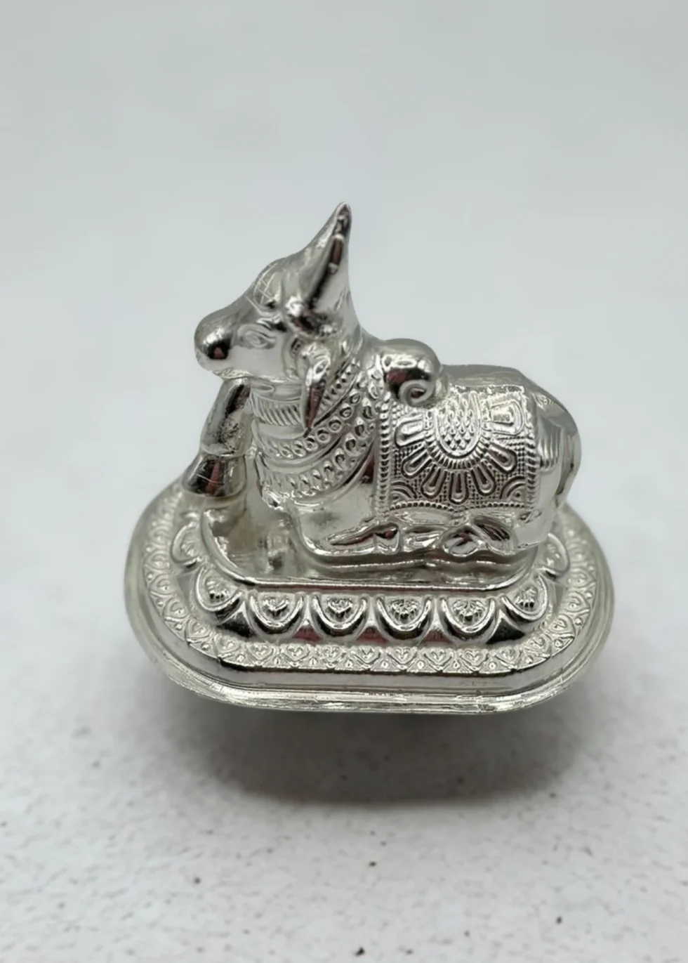 handcrafted silver nandi idol pure silver design