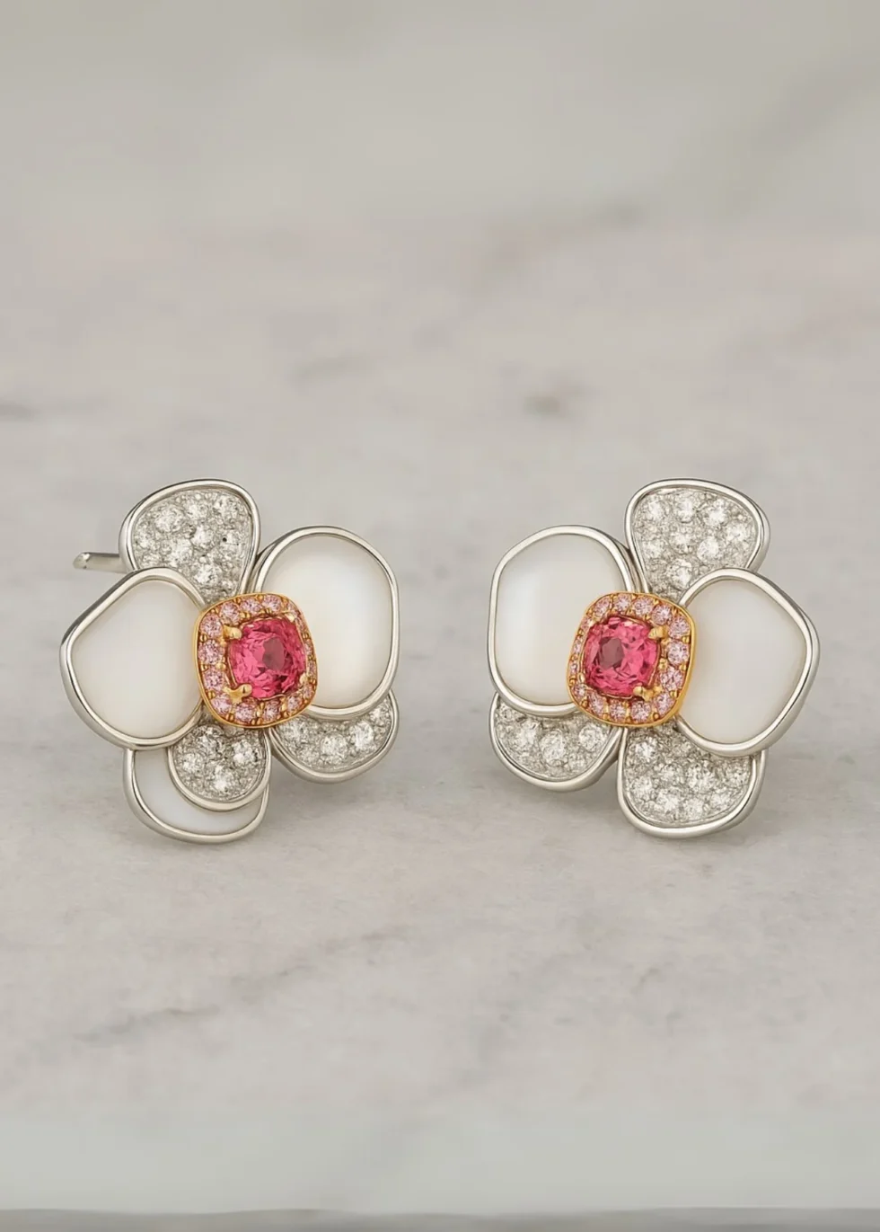 18k pink blossom diamond jewelry set with fancy pink and white diamonds
