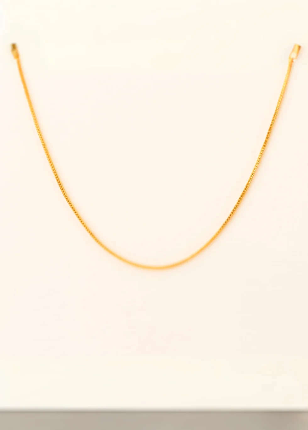 22k yellow gold chain sleek minimalist lightweight design