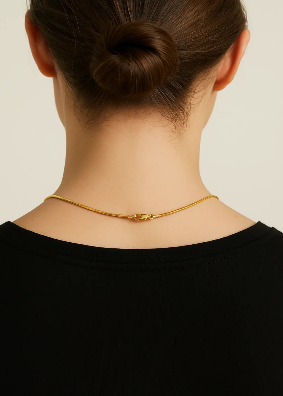 22k yellow gold chain sleek minimalist lightweight design
