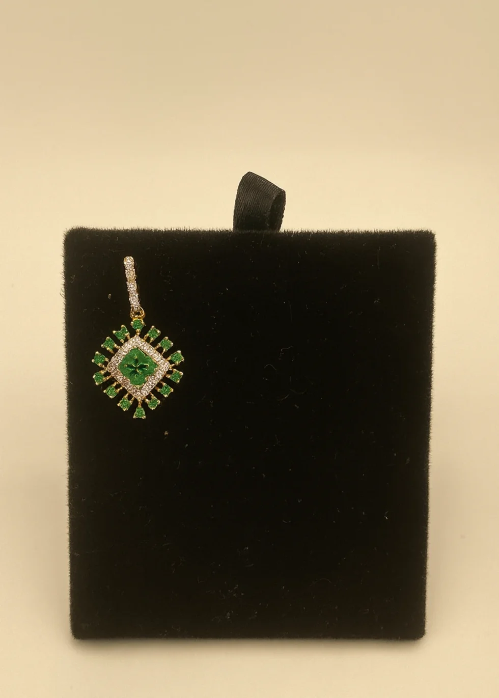 Teardrop 14K Emerald Gold Pendant with Diamonds