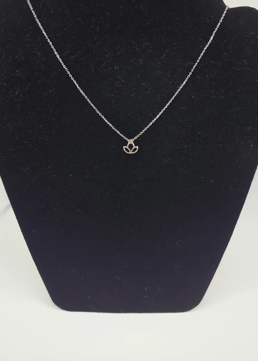 Luna leaf diamond pendant in 14KT white gold