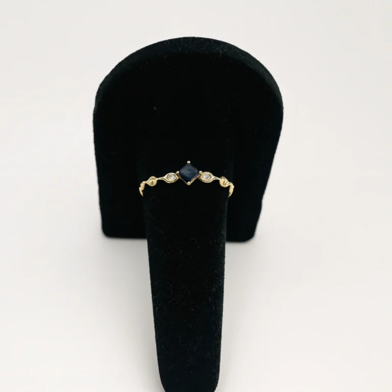 Sapphire Gold Square Ring 18KT Yellow Gold