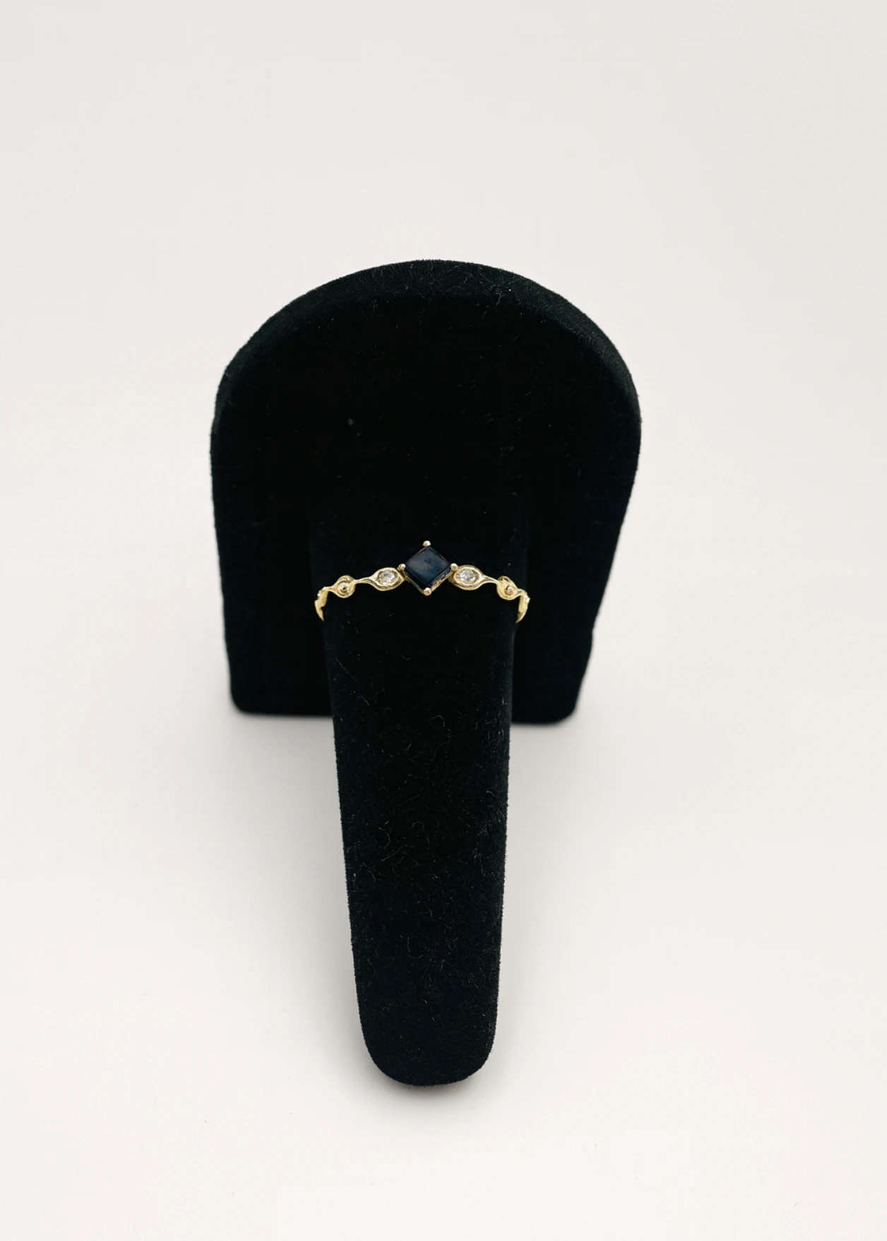 Sapphire Gold Square Ring 18KT Yellow Gold